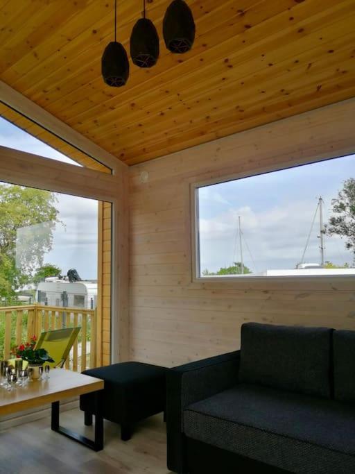 Tiny Beach House Heated And Airconditioned Wapnica  Bagian luar foto
