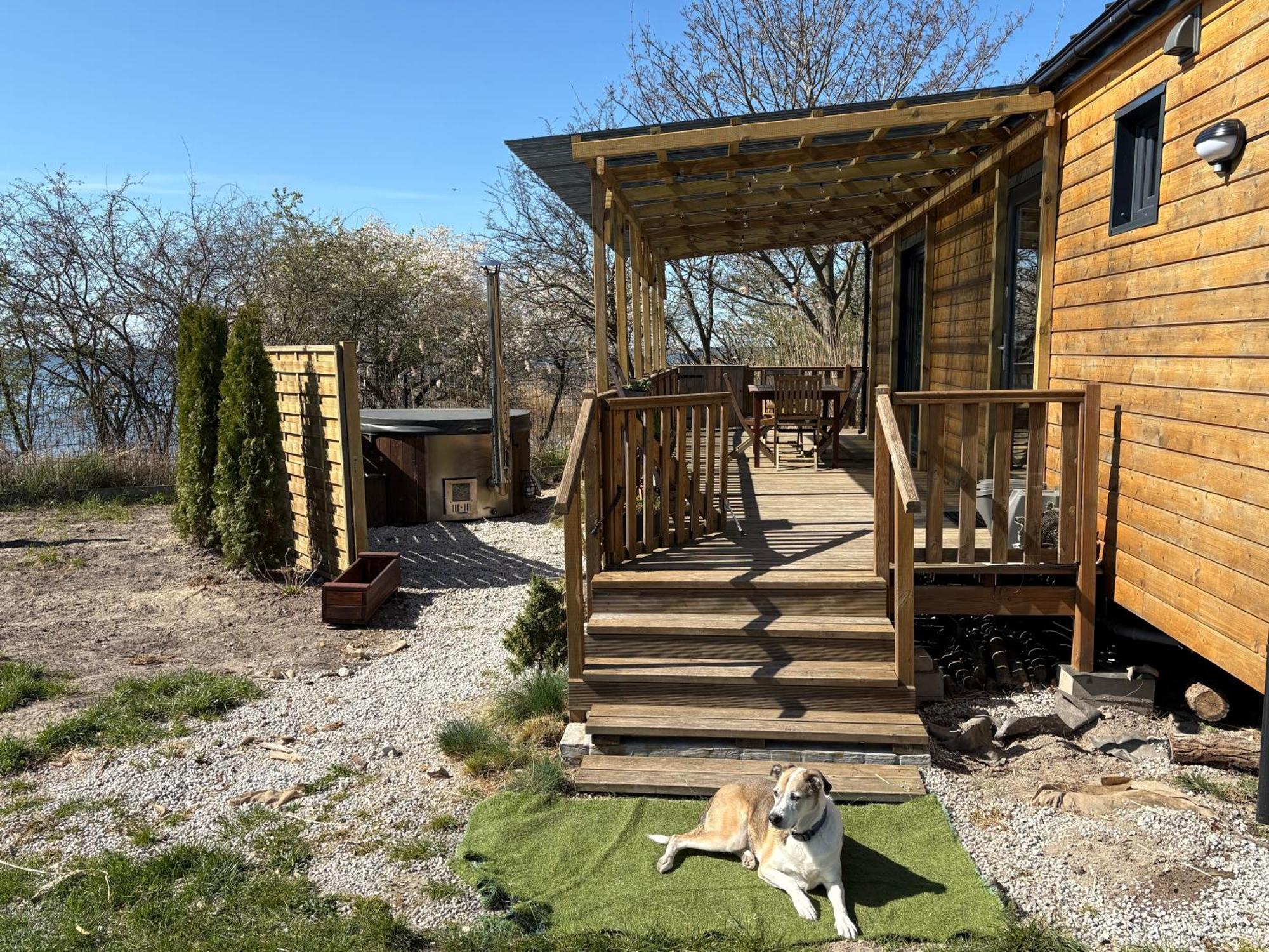 Tiny Beach House Heated And Airconditioned Wapnica  Bagian luar foto